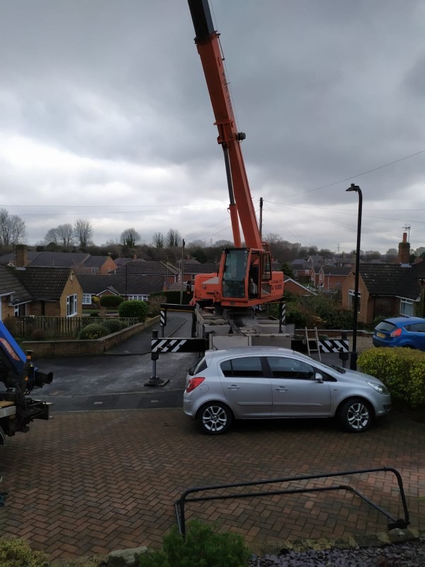 The Crane all setup to lift the tub out ready for hot tub transport.